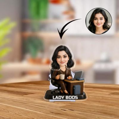 Personalized Lady Boss Bobbleead Caricature for Office Desk, Custom Photo Gift for Female Professionals, Colleagues & Womens Day Battery Powered Moving Head